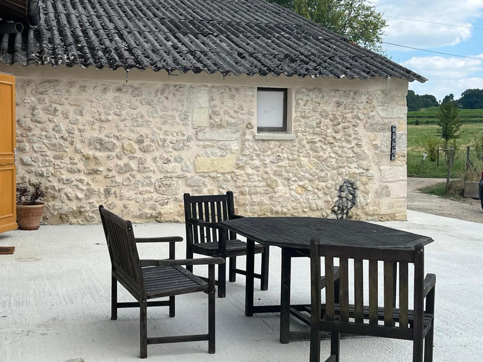 Fantastic Petit Beauval Hotel Saint-Sulpice-et-Cameyrac ภายนอก รูปภาพ